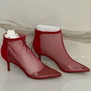 Charles David Fishnet Ankle boots. Size 8